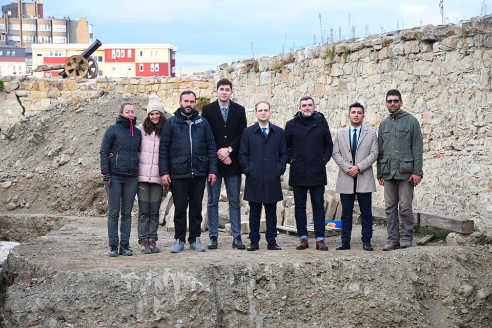 Generalni konzul obišao arheološka iskopavanja na Bedemu